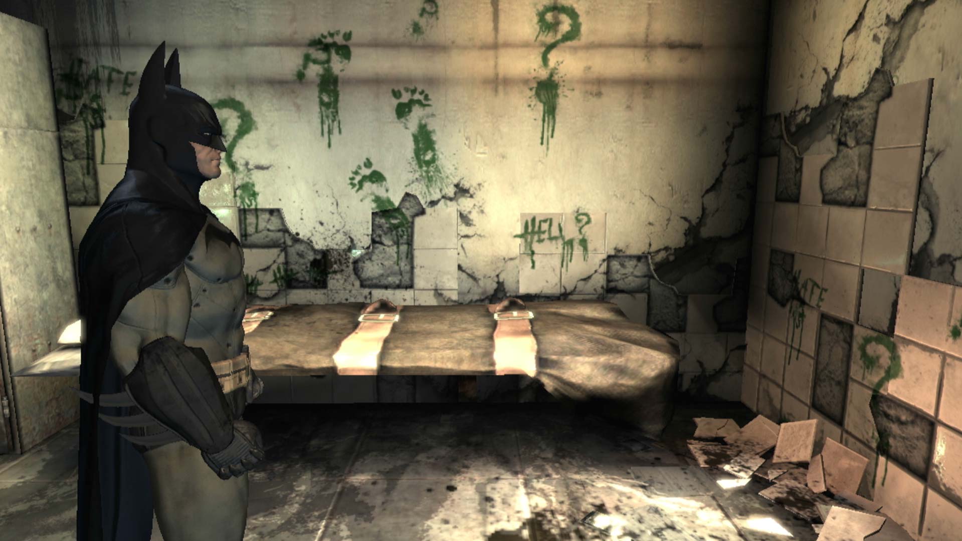 Batman Arkham Asylum PS3 joker marking wall jail cell