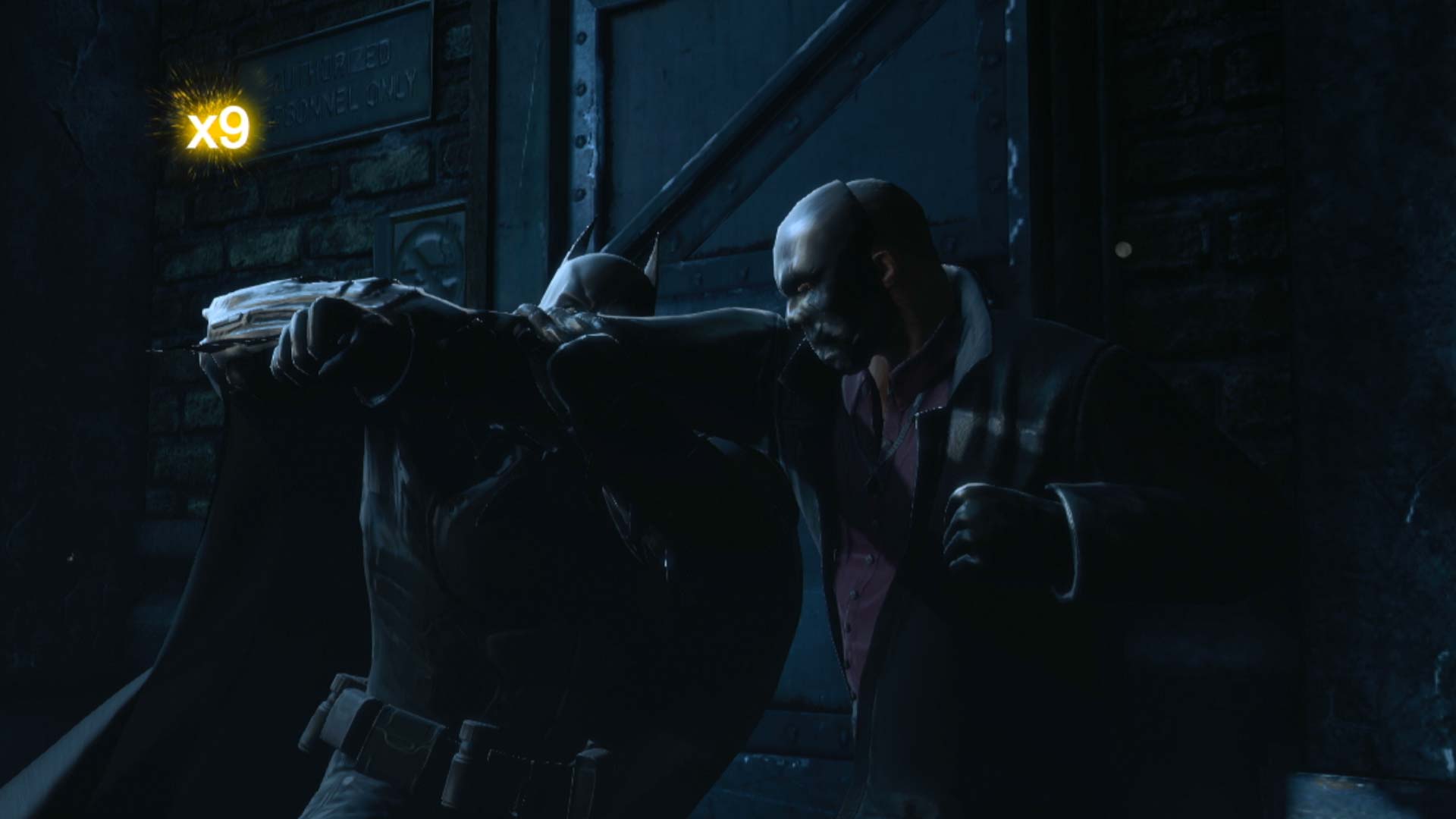 Batman Arkham Origins PS3 fighting black mask