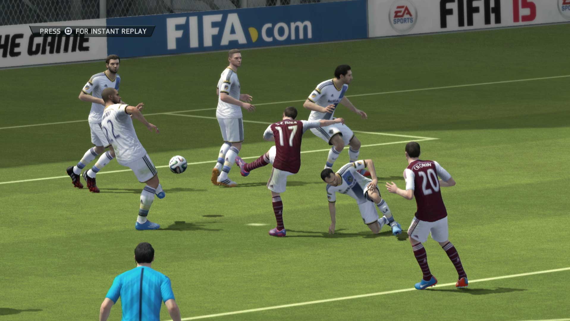 FIFA 15 PS3 goal shot attempt screenshot