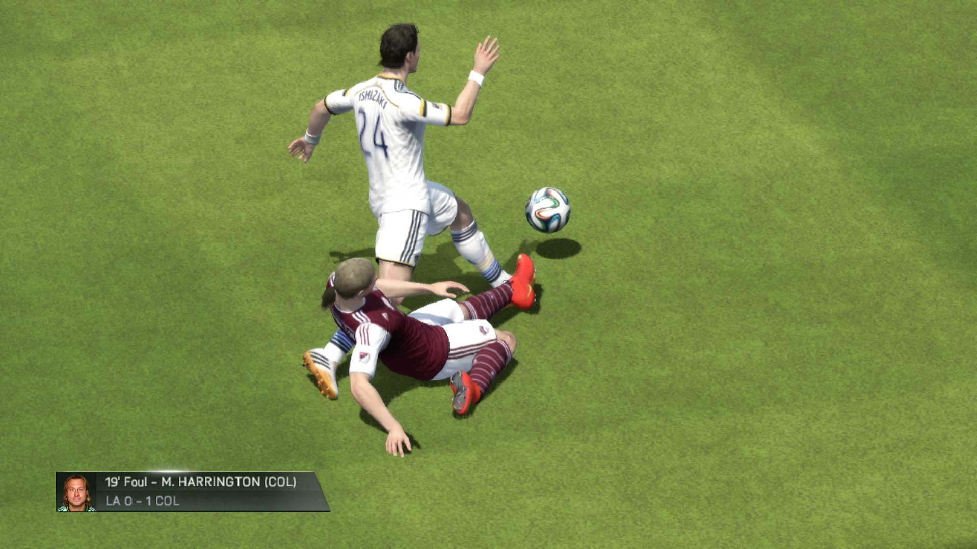 FIFA 15 PS3 defense stealing soccer ball