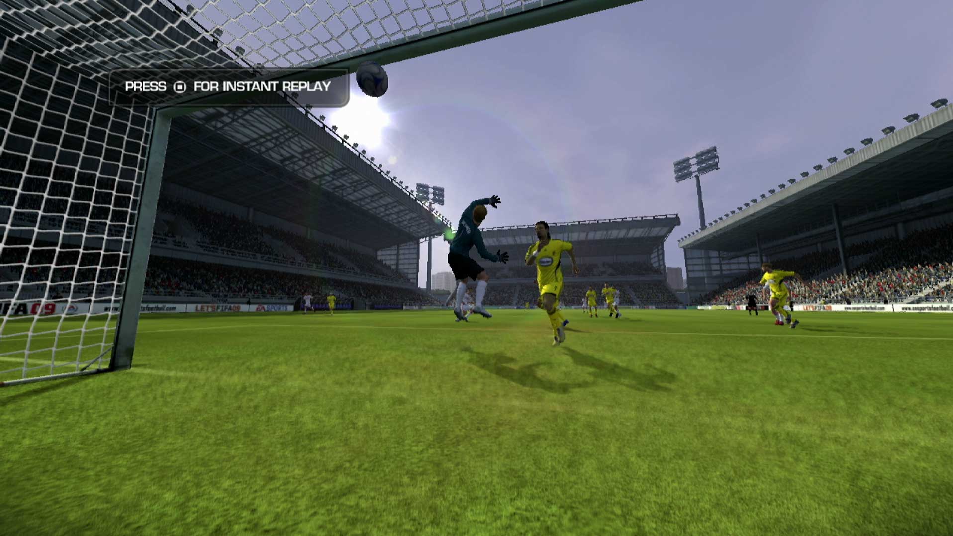 FIFA Soccer 09 PS3 replay goal net view