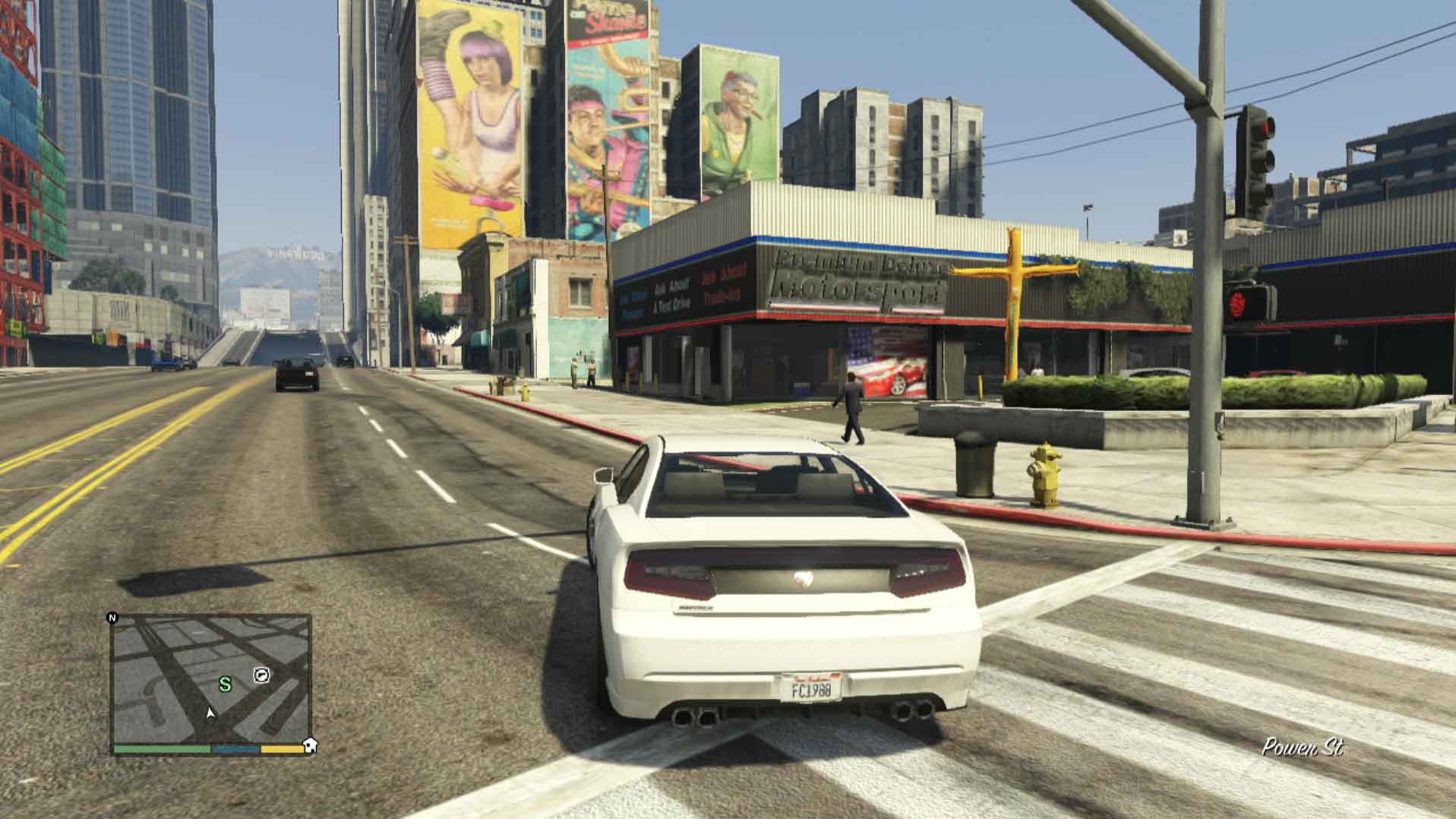 Grand Theft Auto V PS3 franklin car vehicle white driving